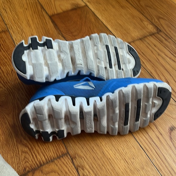 Reebok Zig Tech Woman’s Sneakers Blue/Silver 9 - Picture 6 of 10